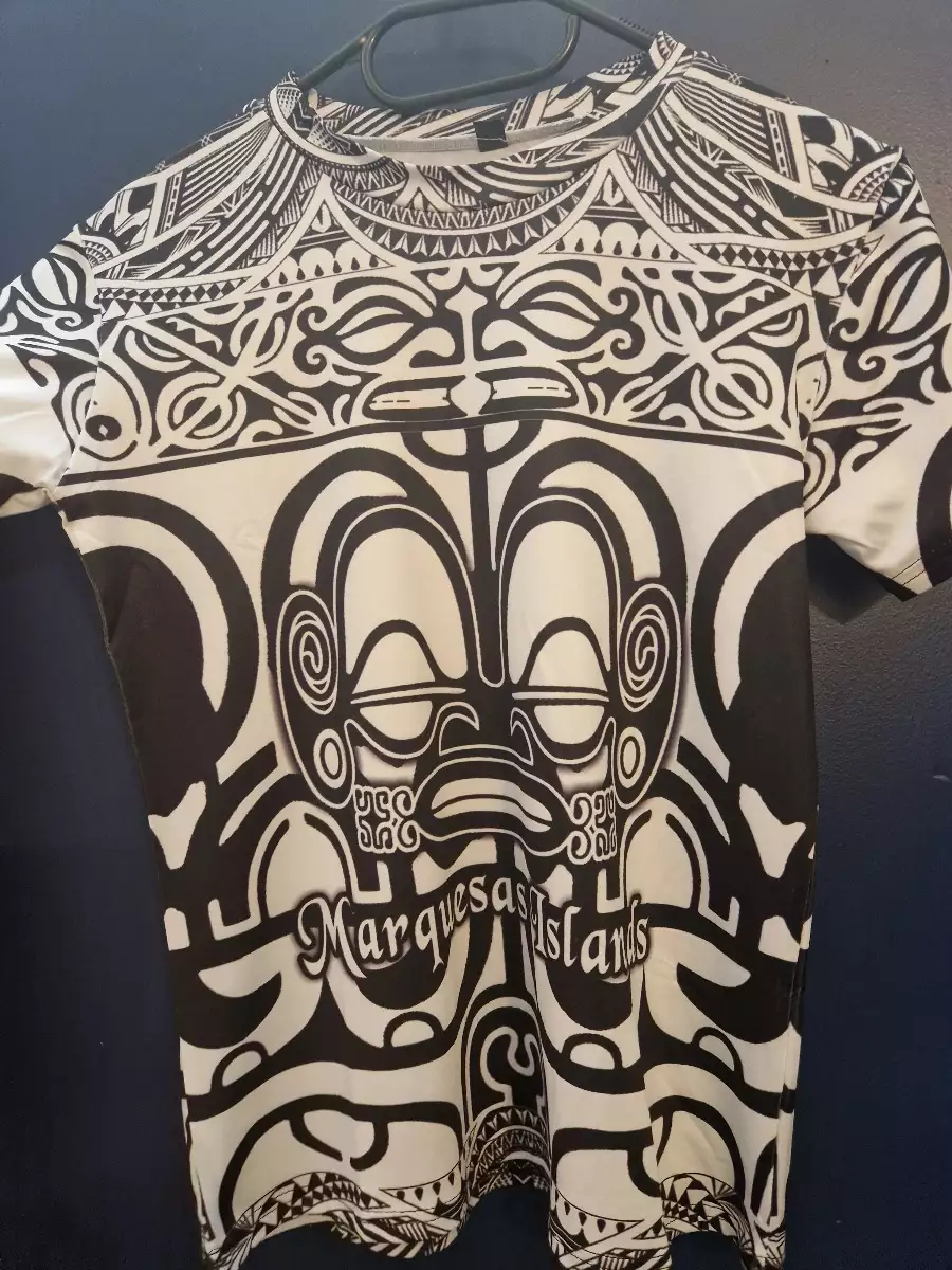 T-shirt  enfant motifs marquisien Tiki noir et blanc