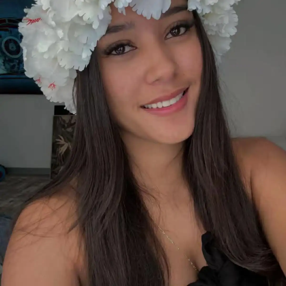 Couronne fleurs d'hibiscus blanche